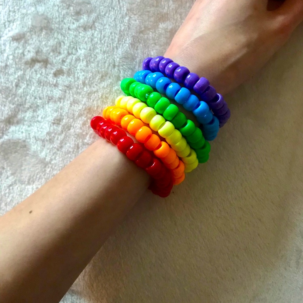 6-Pack Rave Kandi bracelets ❤️🧡💛💚💙💜 - Picture 2 of 2